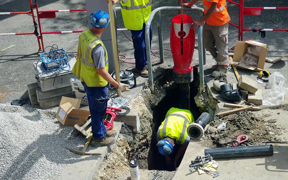 comment déboucher des wc D'Huison-Longueville